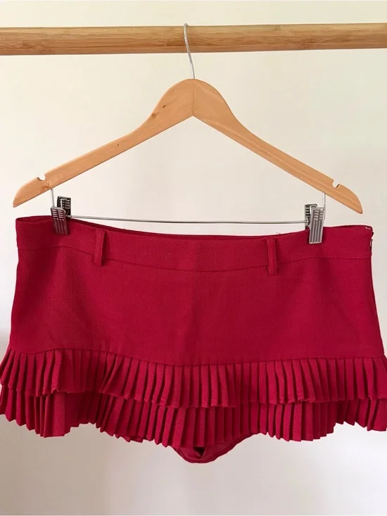 NWT Lioness x Revolve Double Ruffle Micro Mini Skort Skirt in Poppy Red - M